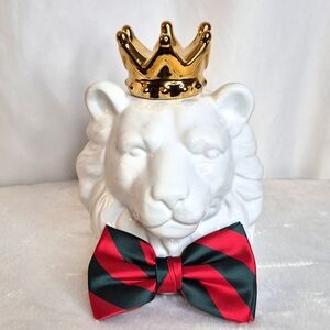 Lion Of JUDA Head with Gold Crown Decor